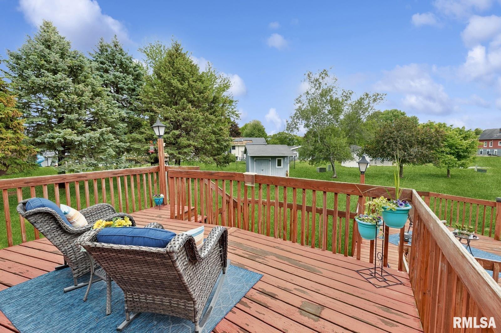 201 Maple Lane Fulton, IL 61252 - Photo 25 of 33 Gallery Image 25