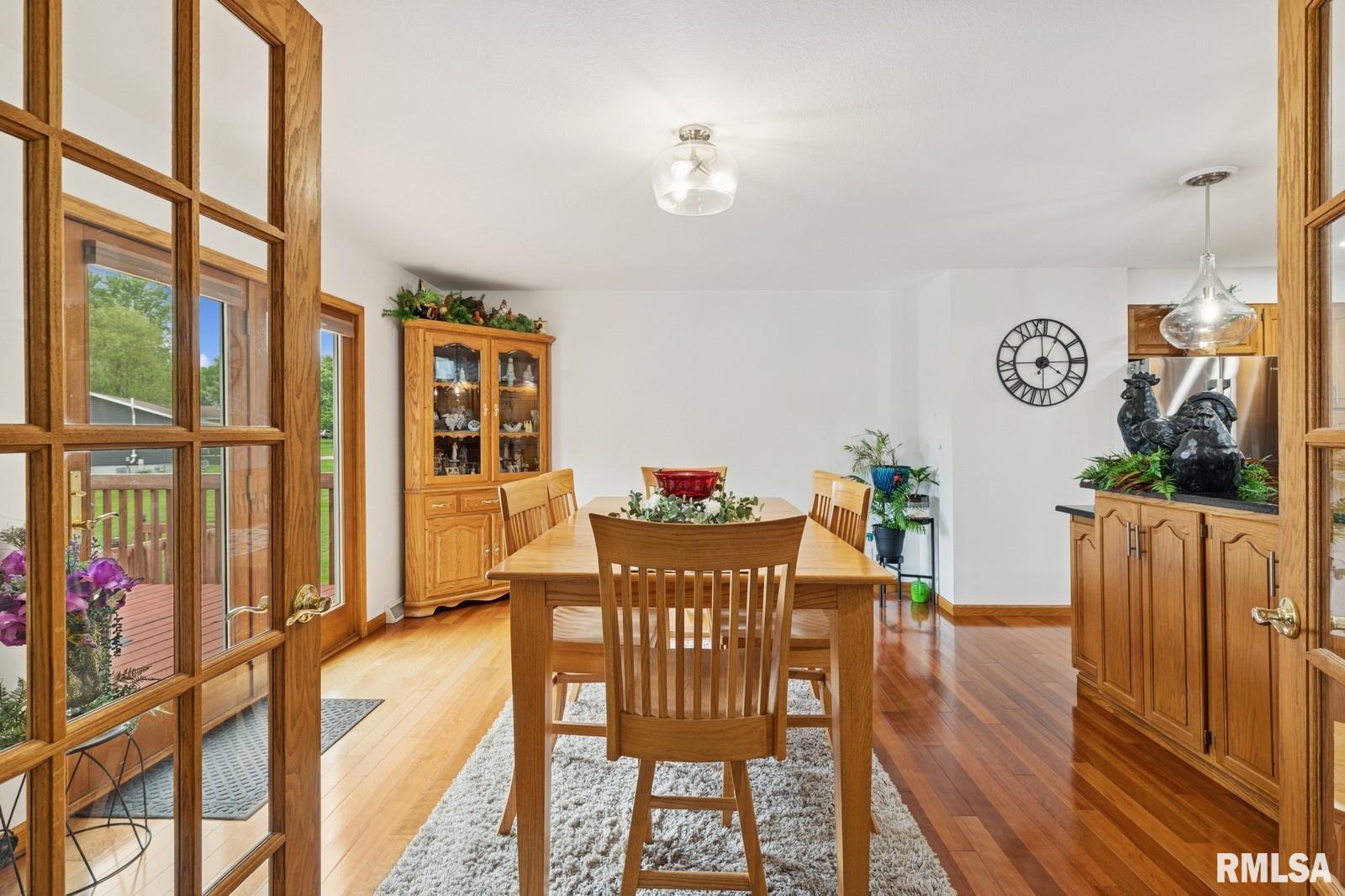 201 Maple Lane Fulton, IL 61252 - Photo 9 of 33 Gallery Image 9