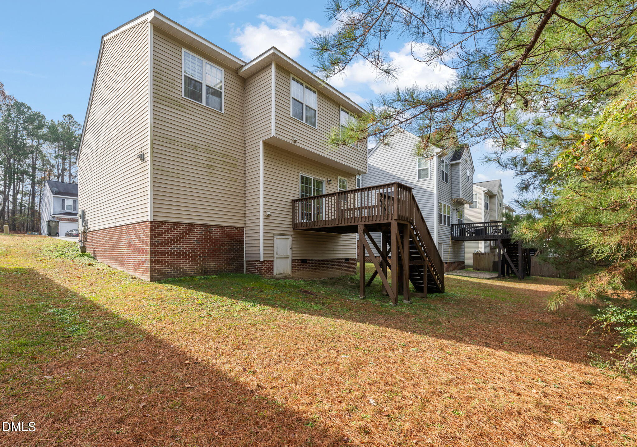 5841 Wynmore Road Raleigh, NC 27610 - Photo 35 of 40 35-web-or-mls-untitled-09342