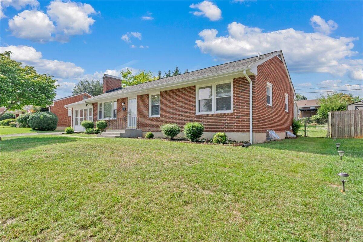 3318 Frontier Road Northwest Roanoke, VA 24012 - Photo 43 of 43 43-MIB06093