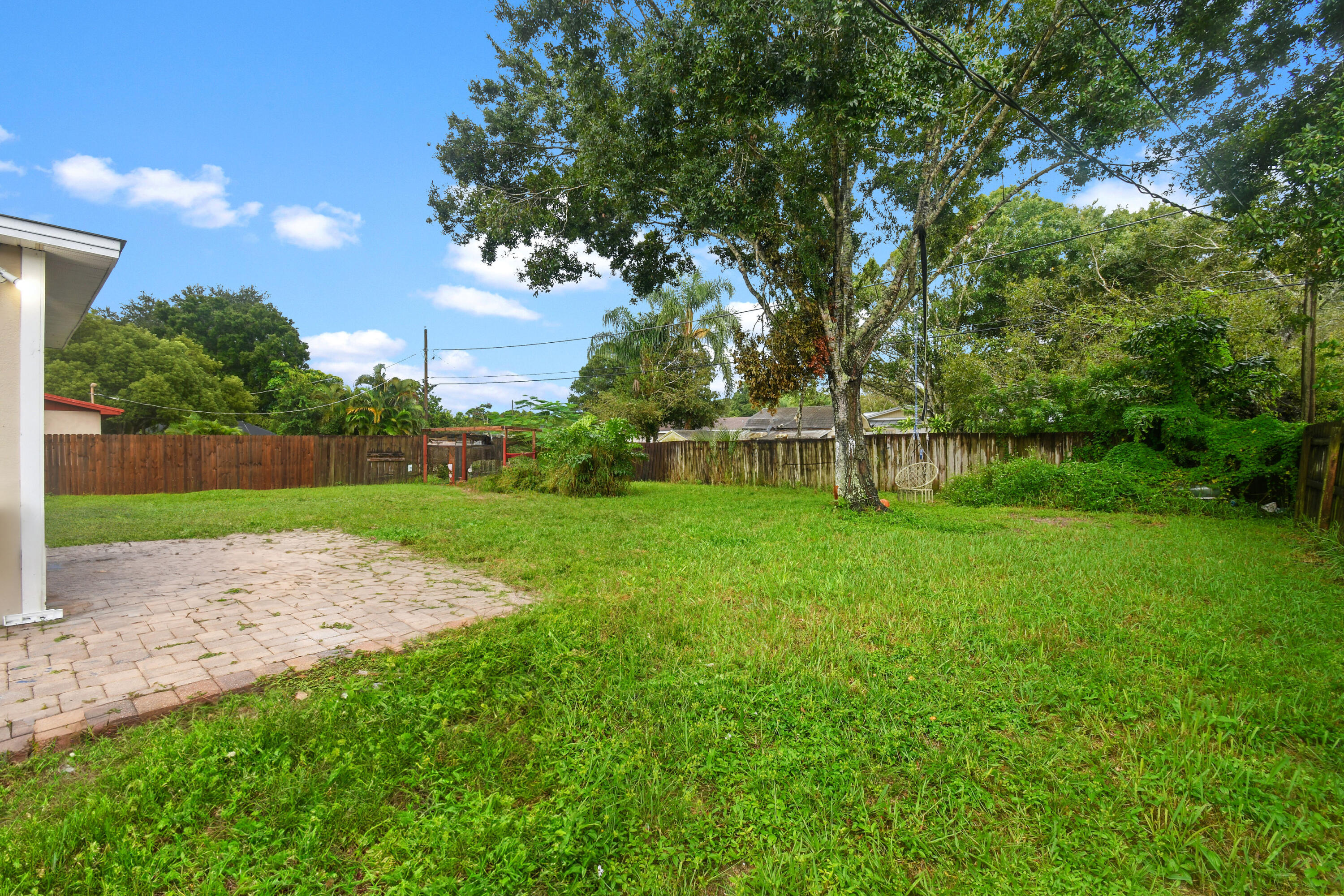 7105 Pensacola Road Fort Pierce, FL 34951 - Photo 35 of 38 7105PensacolaRd(40)