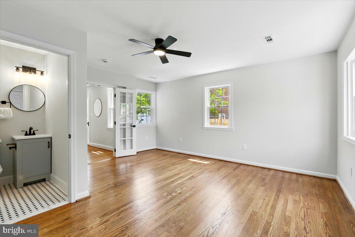 100 Birchwood Road Baltimore, MD 21228 - Photo 13 of 36 Gallery Image 13
