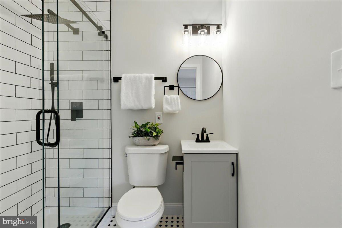 100 Birchwood Road Baltimore, MD 21228 - Photo 14 of 36 Gallery Image 14