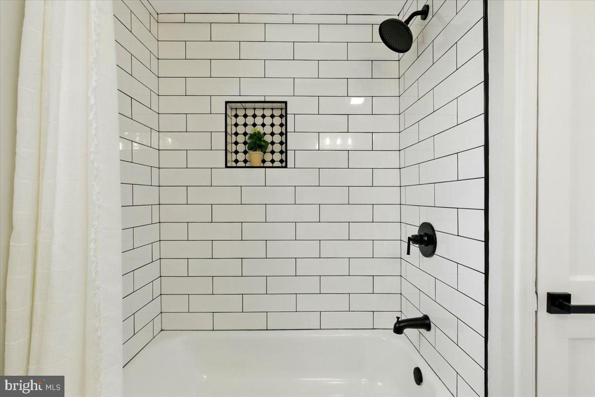 100 Birchwood Road Baltimore, MD 21228 - Photo 30 of 36 Gallery Image 30