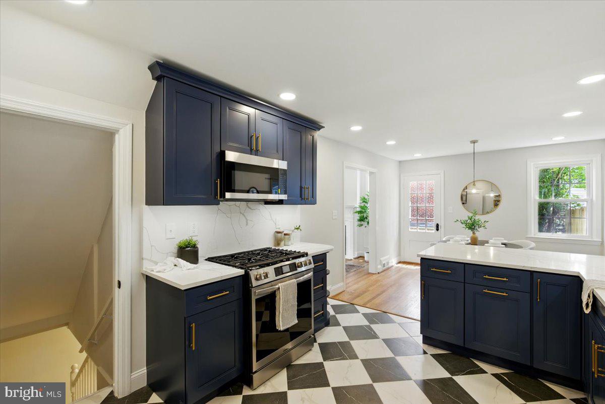 100 Birchwood Road Baltimore, MD 21228 - Photo 9 of 36 Gallery Image 9