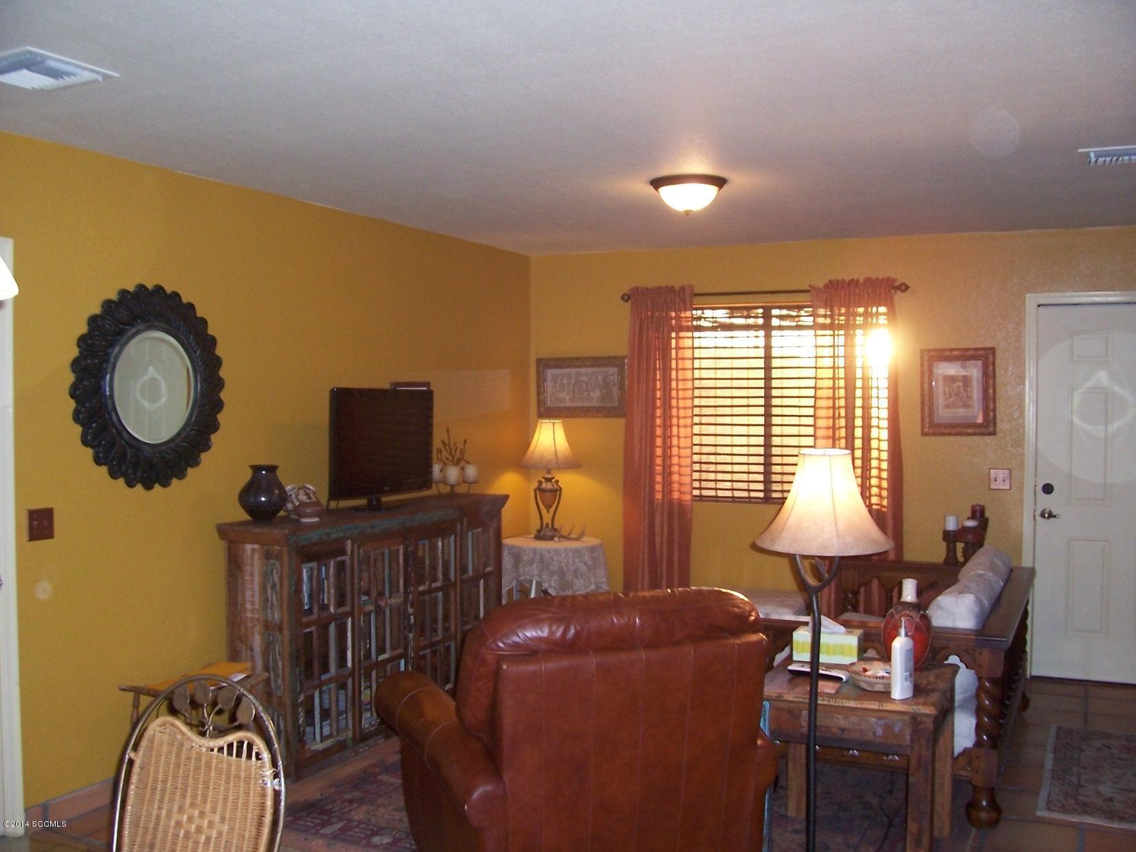 194 Vara Corte, Unit CORTE Rio Rico, AZ 85648 - Photo 3 of 10