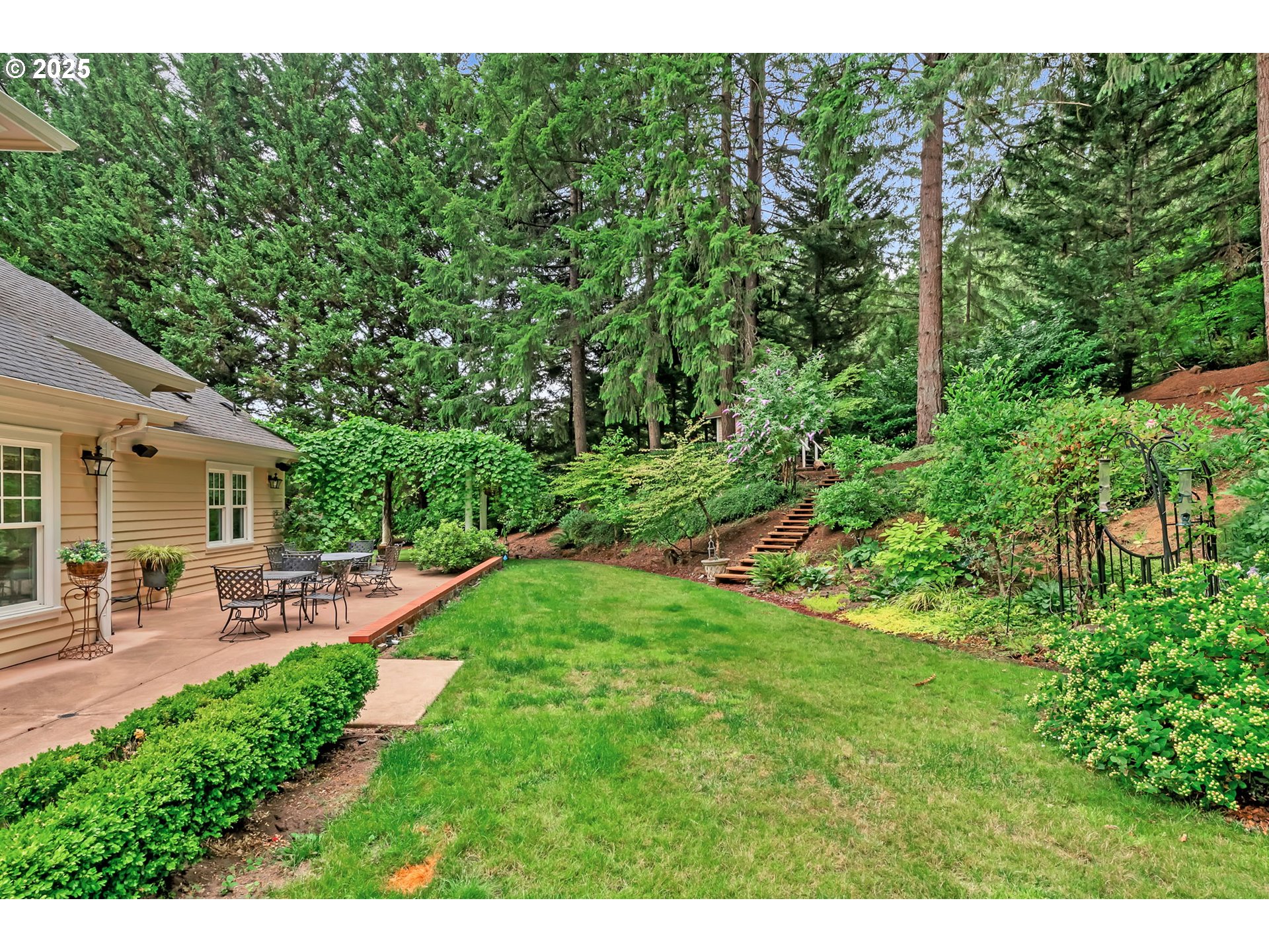 28408 Spencer Creek Road Eugene, OR 97405 - Photo 41 of 48