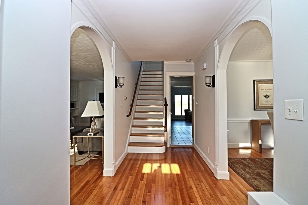 160 River Road Winthrop, MA 02152 - Photo 15 of 19 Gallery Image 15