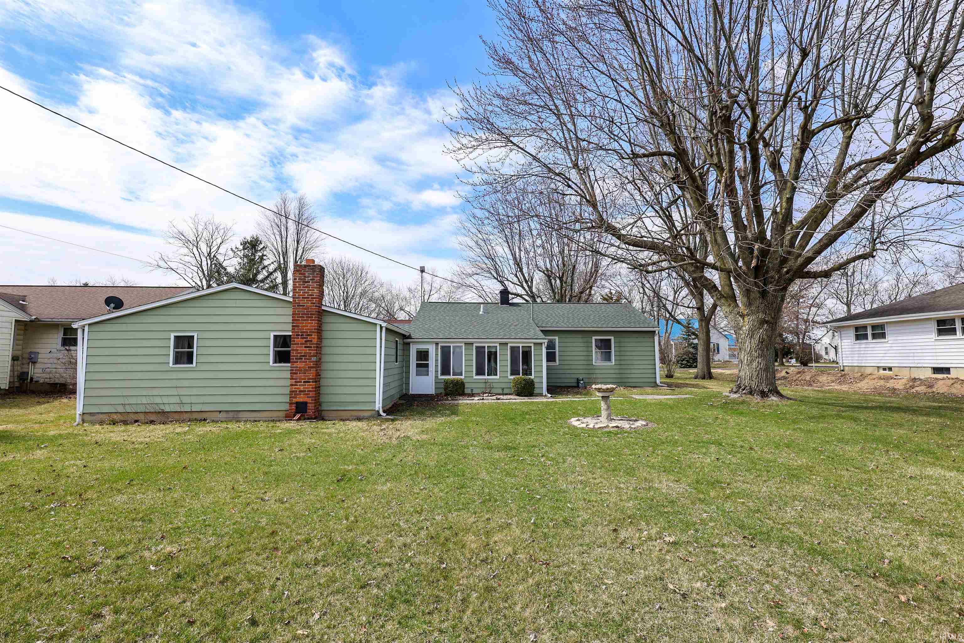 117 Central Avenue Monroeville, IN 46773 - Photo 27 of 35