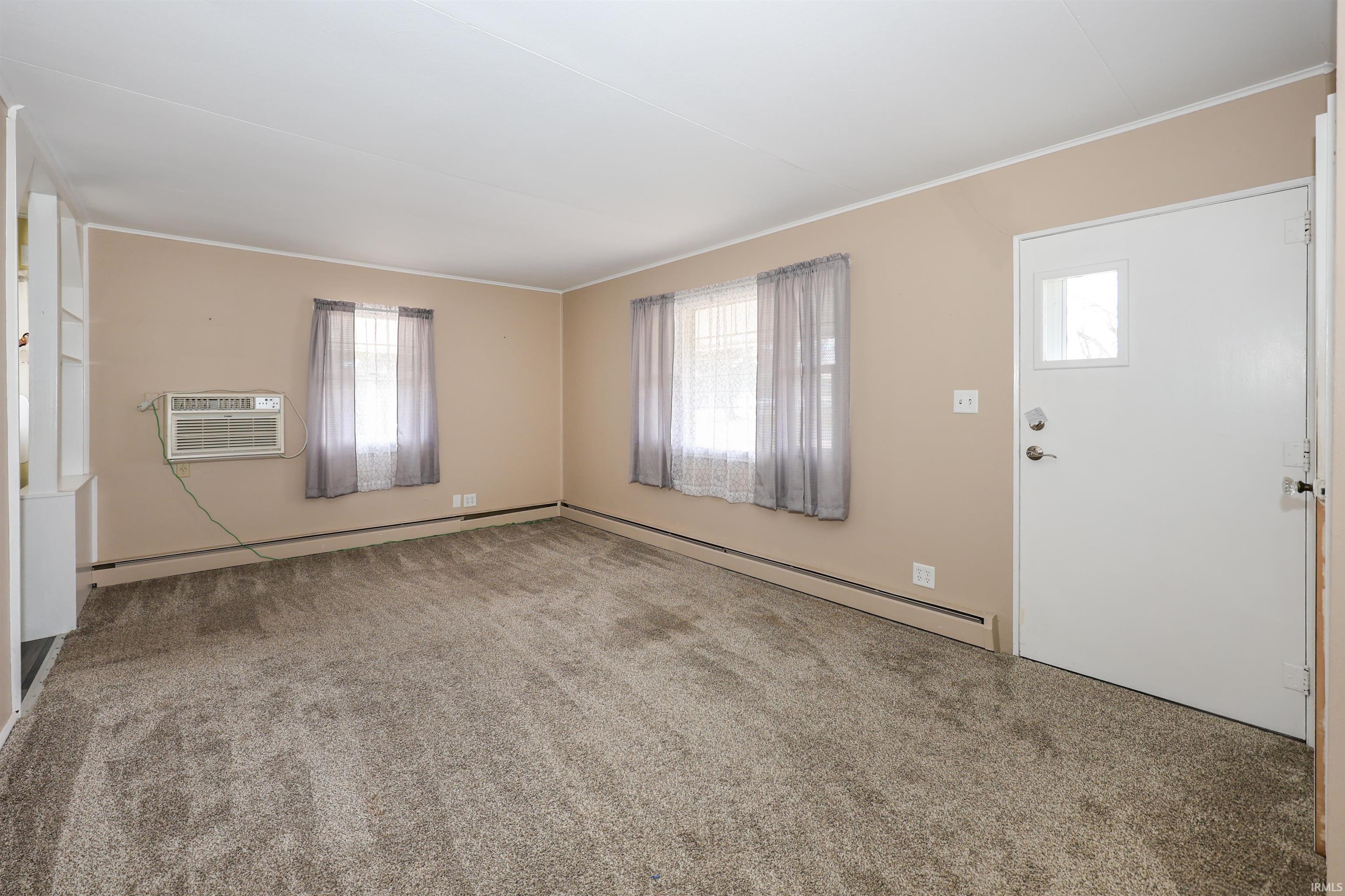 117 Central Avenue Monroeville, IN 46773 - Photo 4 of 35