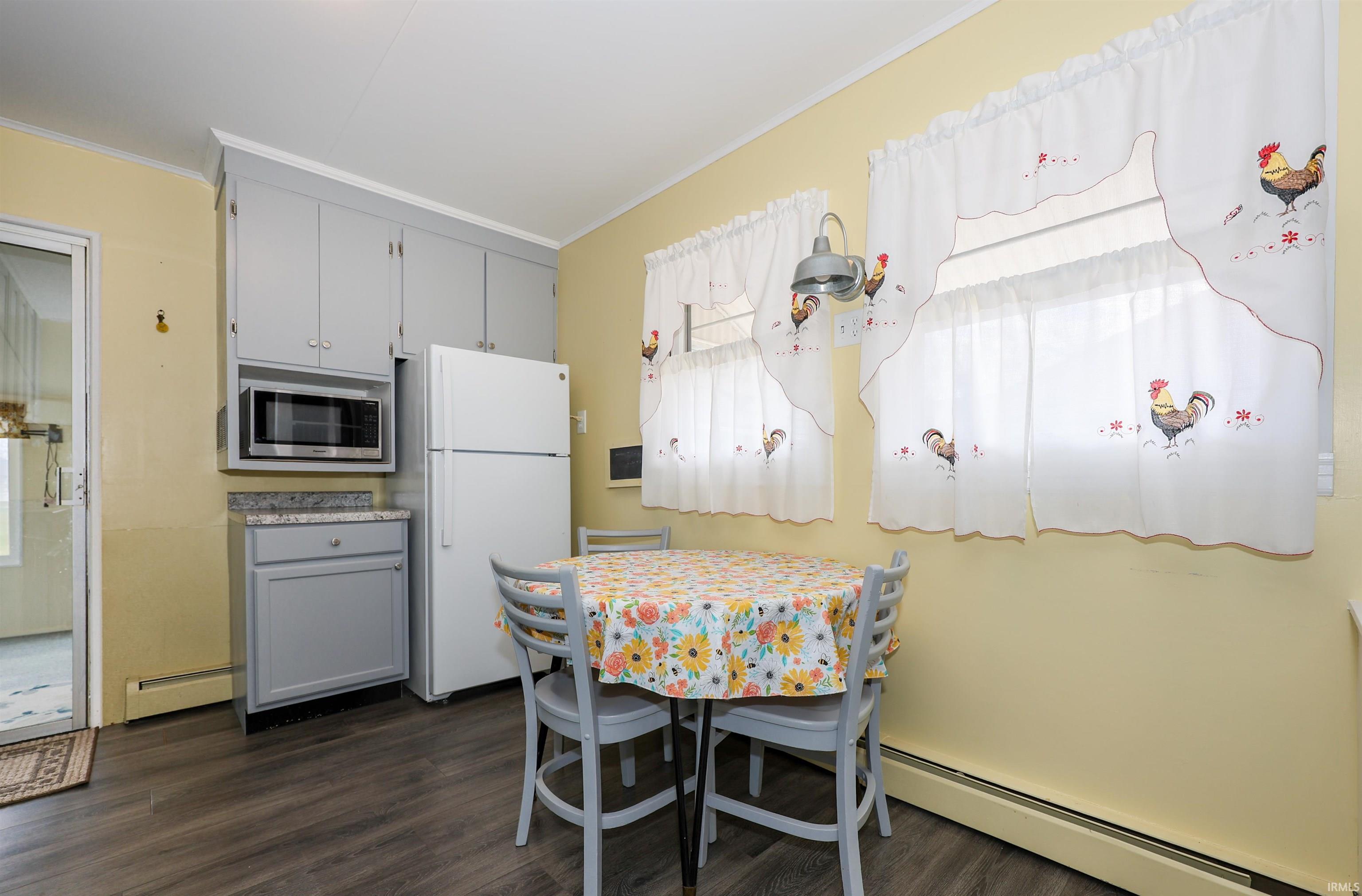 117 Central Avenue Monroeville, IN 46773 - Photo 7 of 35