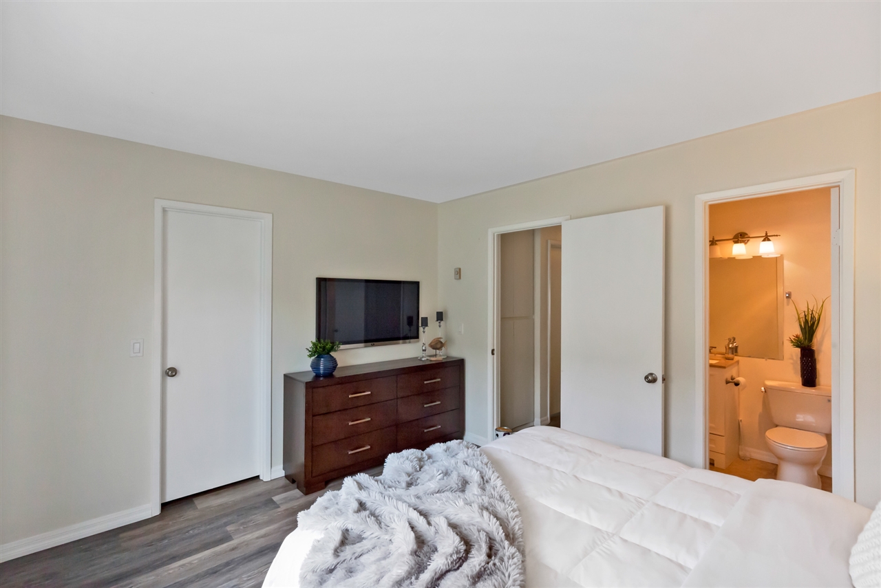 208 Summerside Lane Encinitas, CA 92024 - Photo 15 of 25 Gallery Image 15