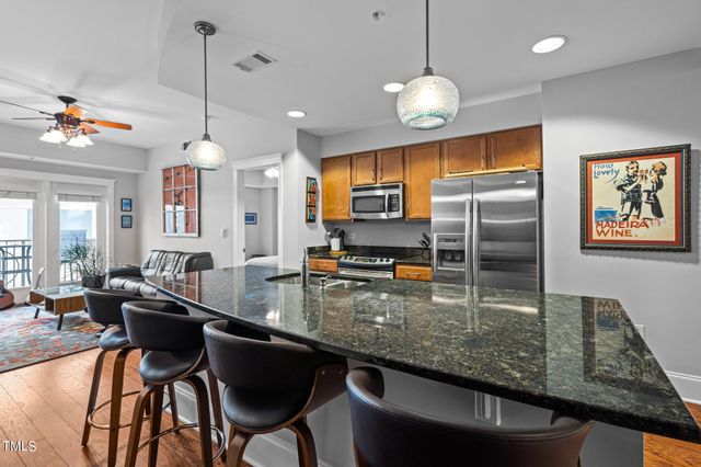 $338,000 | 222 Glenwood Avenue, Unit 212, Raleigh, NC 27603