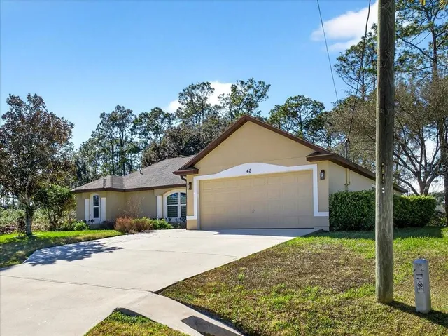 $344,900 | 42 Russell Drive, Palm Coast, FL 32164