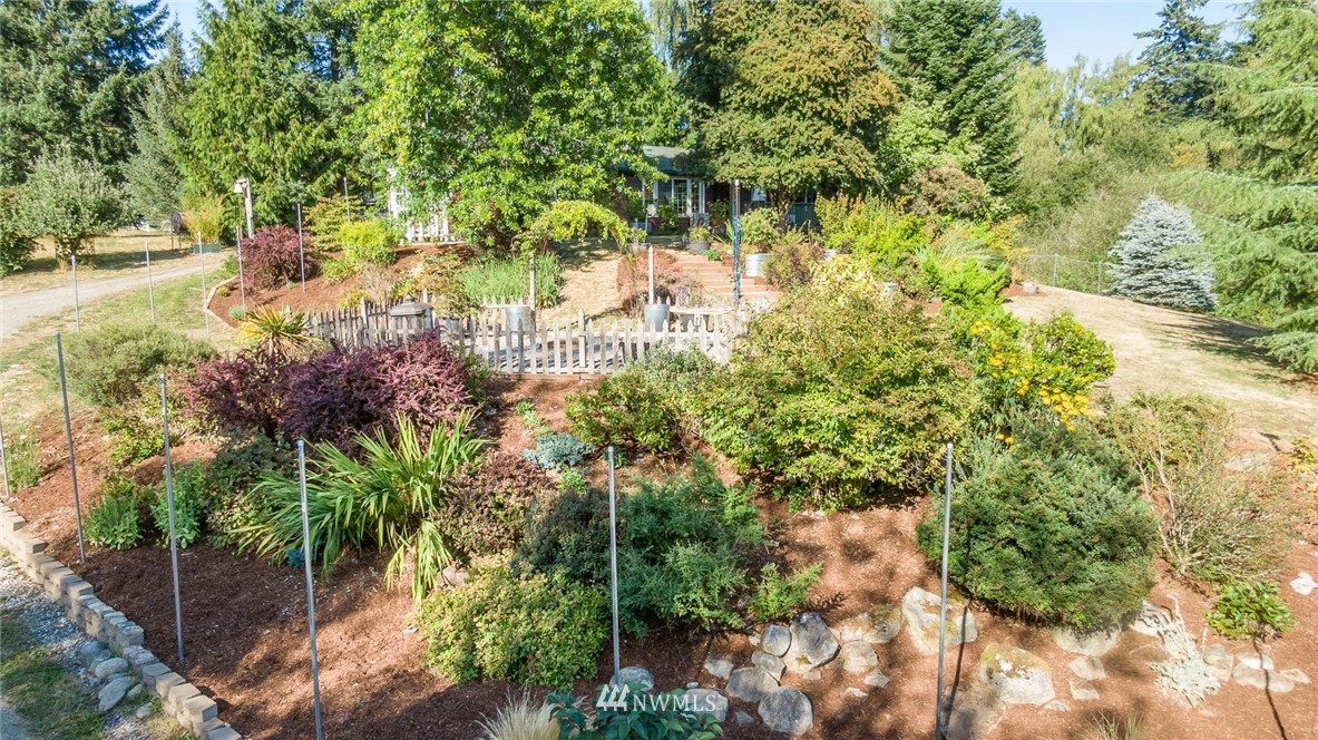 10024 Southwest Cove Road Vashon, WA 98070 - Photo 22 of 24