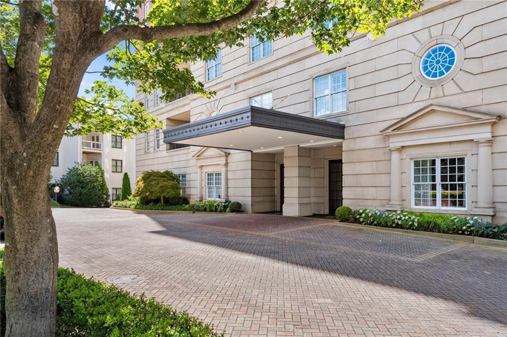 3657 Peachtree Road Northeast, Unit 8A Atlanta, GA 30319 - Photo 2 of 55