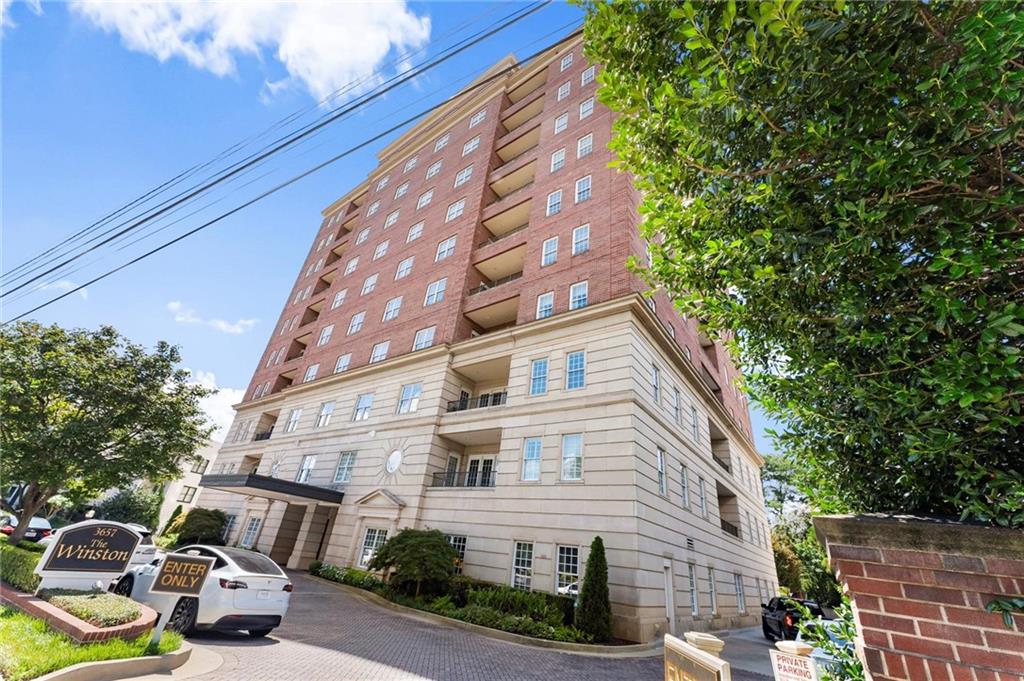 3657 Peachtree Road Northeast, Unit 8A Atlanta, GA 30319 - Photo 52 of 55