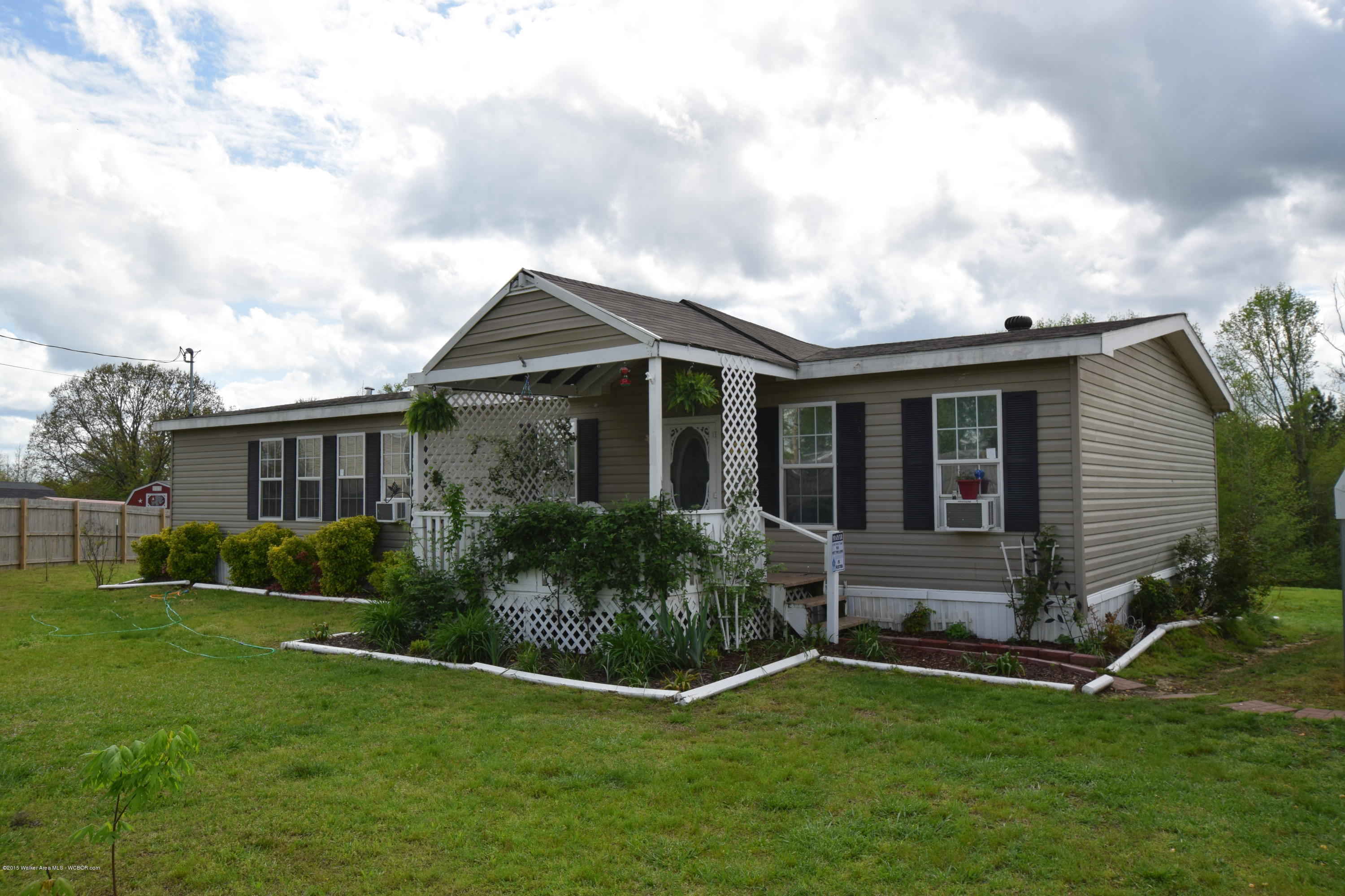 1067 Lamon Chapel Loop Jasper, AL 35503 - Photo 1 of 8 Gallery Image 1