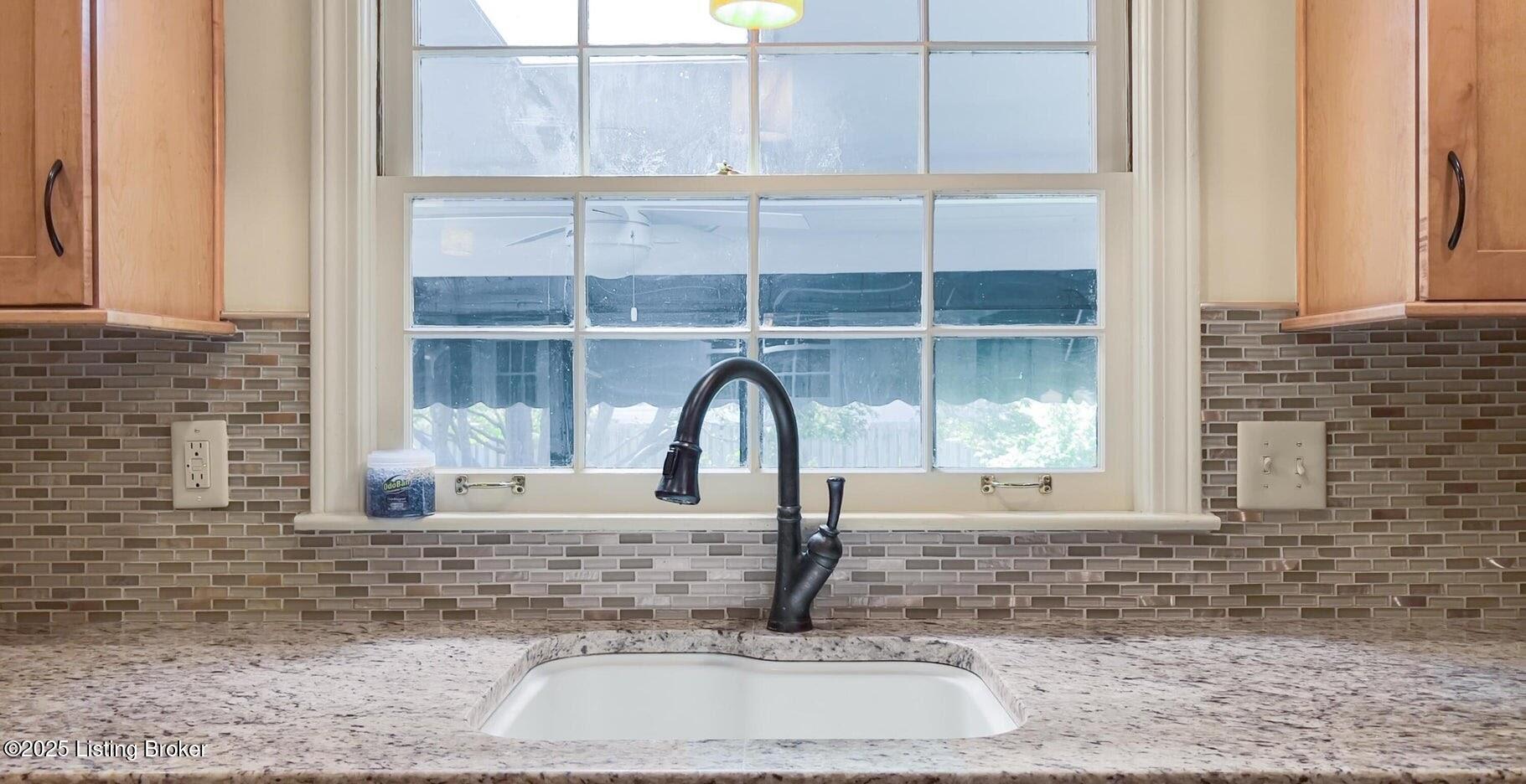 4318 Wingate Road Louisville, KY 40207 - Photo 17 of 50 20230919155728739829000000-o