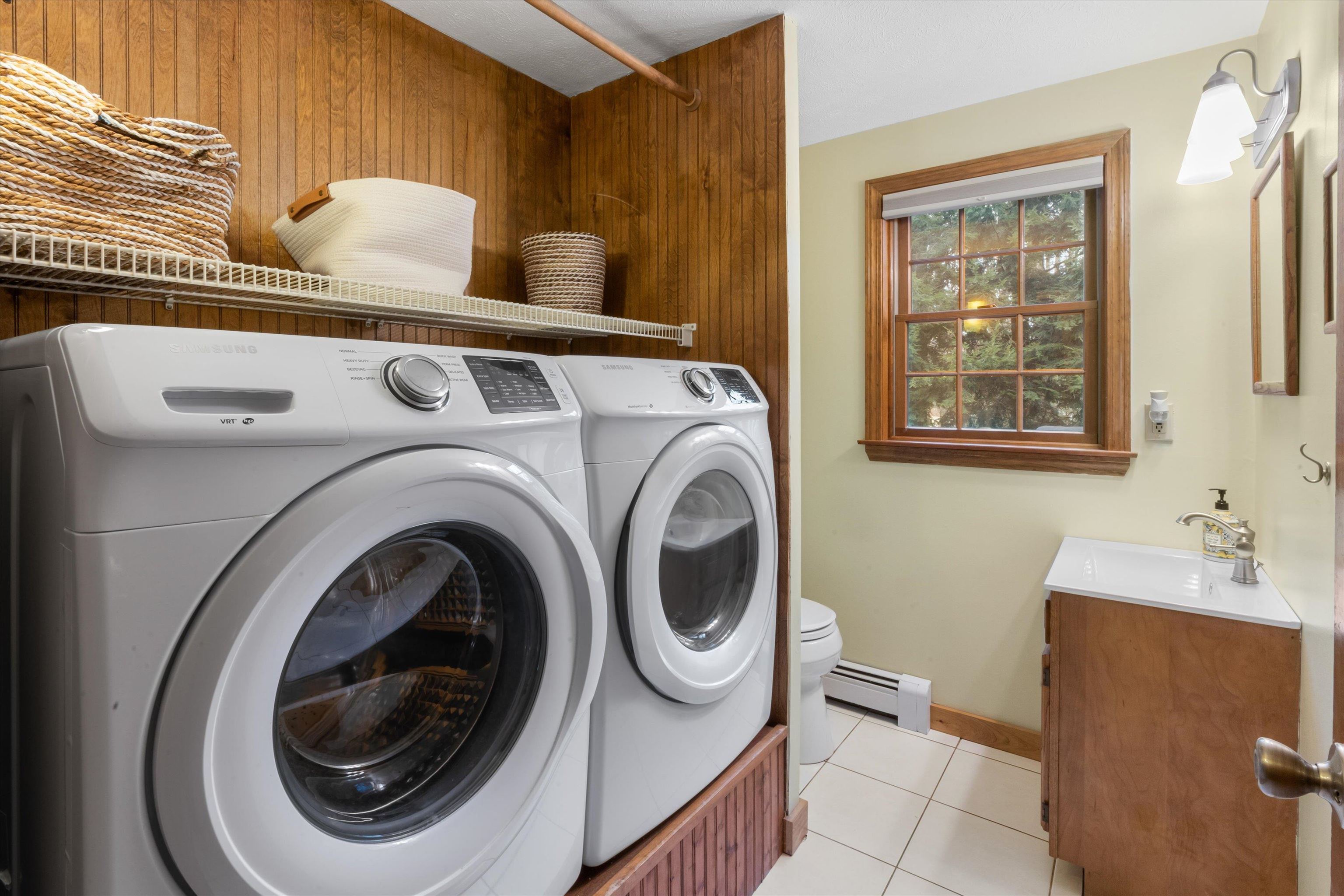 6 Raelynn Drive Derry, NH 03038 - Photo 21 of 40