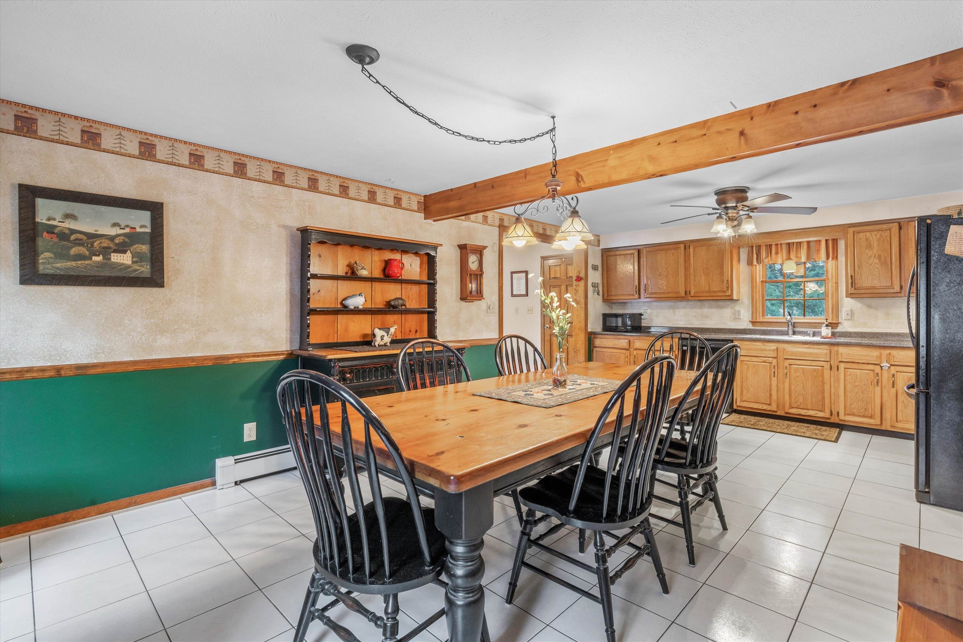 6 Raelynn Drive Derry, NH 03038 - Photo 4 of 40