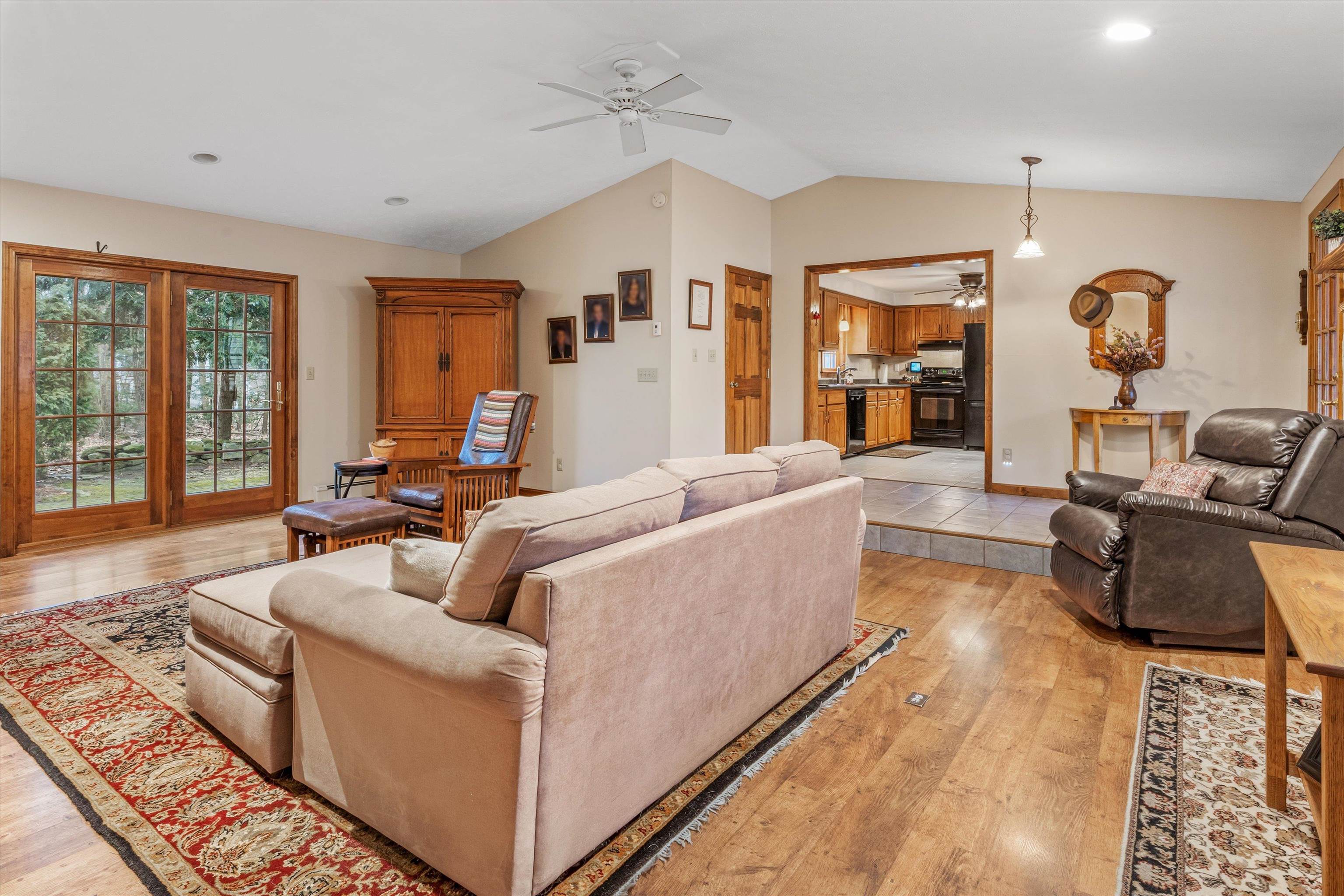 6 Raelynn Drive Derry, NH 03038 - Photo 6 of 40