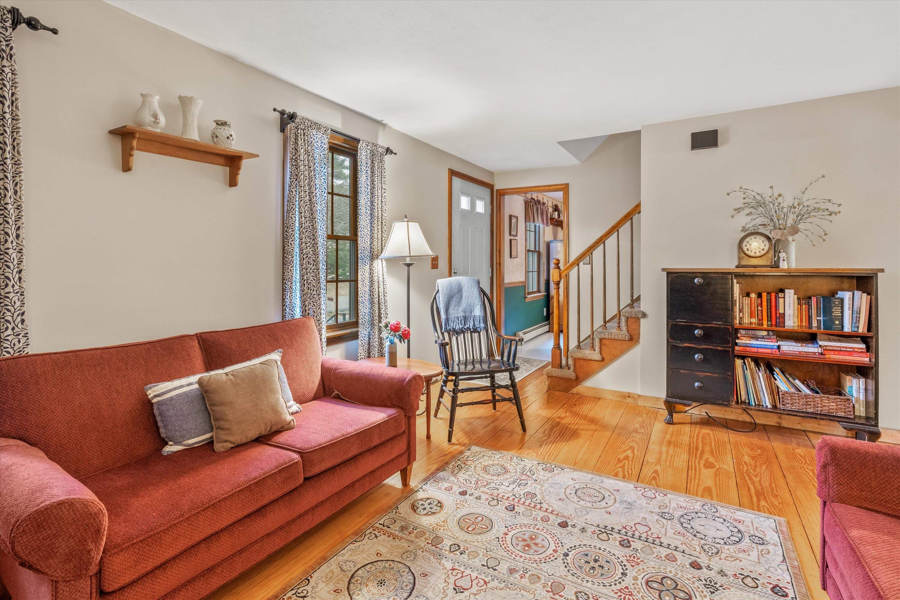 6 Raelynn Drive Derry, NH 03038 - Photo 9 of 40