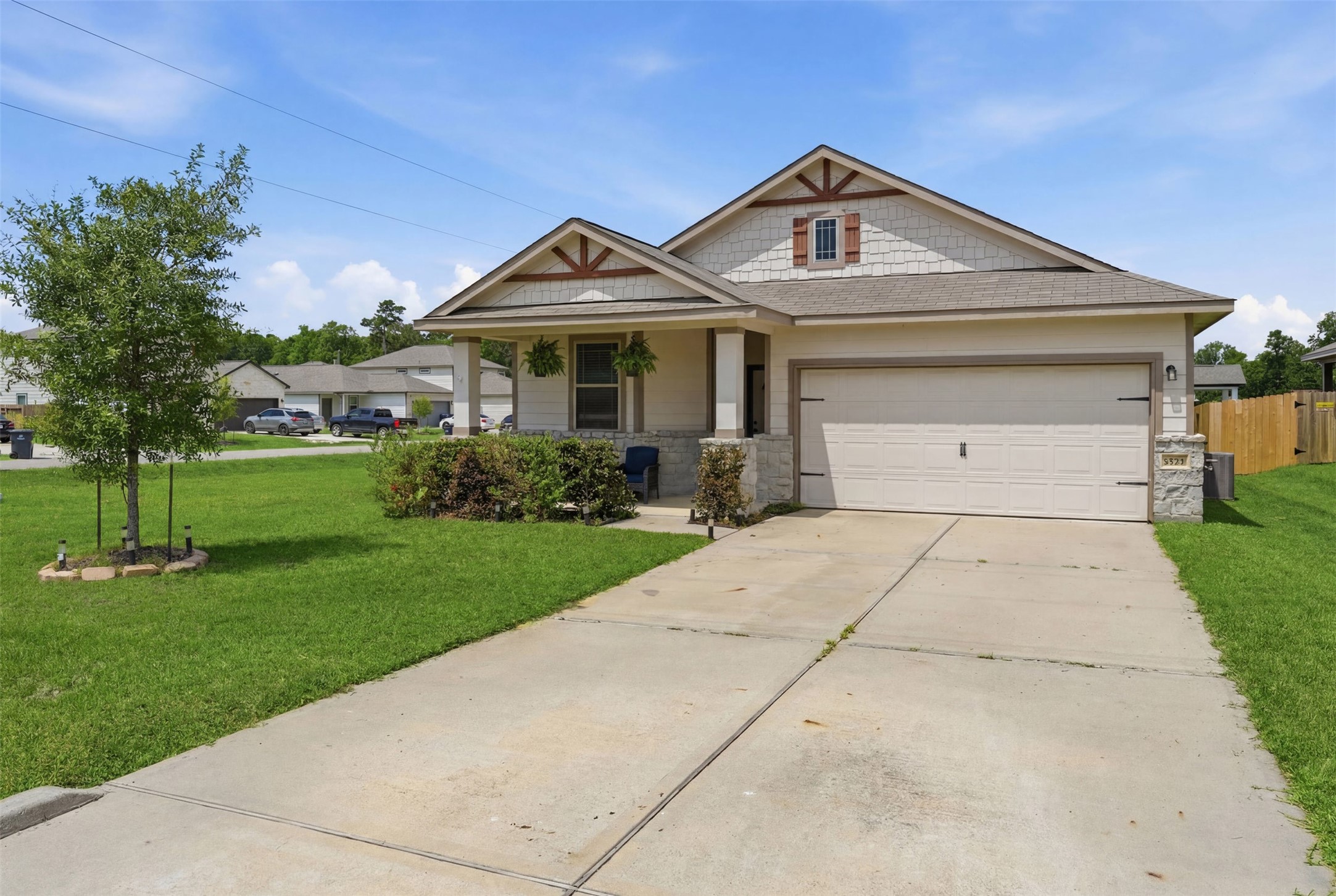 10924 Independence Road Cleveland, TX 77328 - Photo 1 of 32 Gallery Image 1