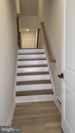 $3,200 | 21829 Express Terrace, Ashburn, VA 20147