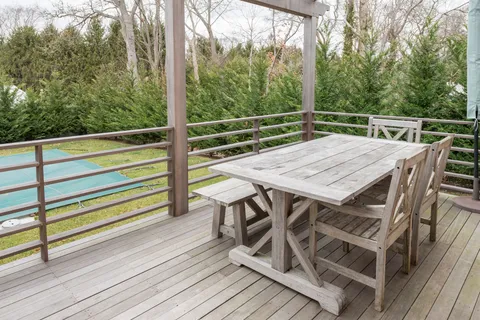 21 Richards Drive, Sag Harbor, NY 11963