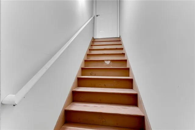 $370,000 | 2028 MacLand Square Drive, Unit 4, Marietta, GA 30064