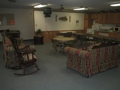 $827 | 2001 I Street, Fairbury, NE 68352