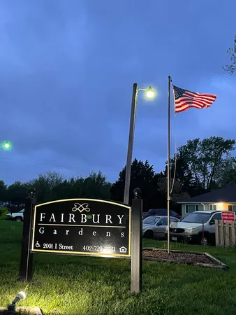 $827 | 2001 I Street, Fairbury, NE 68352