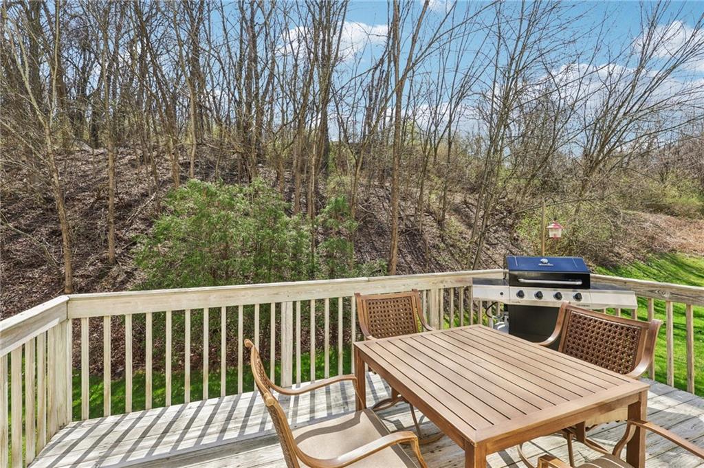 365 Cobblestone Circle McKees Rocks, PA 15136 - Photo 33 of 43 Gallery Image 33