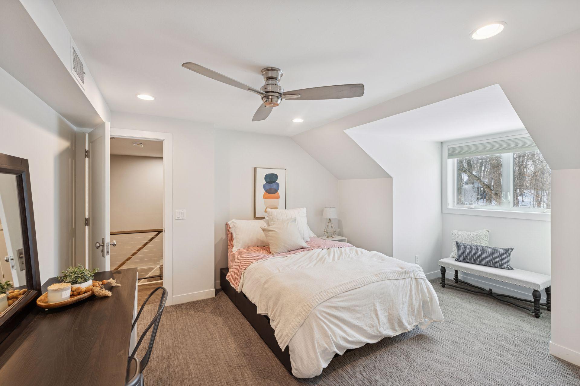 4360 Chimo East Deephaven, MN 55391 - Photo 18 of 33