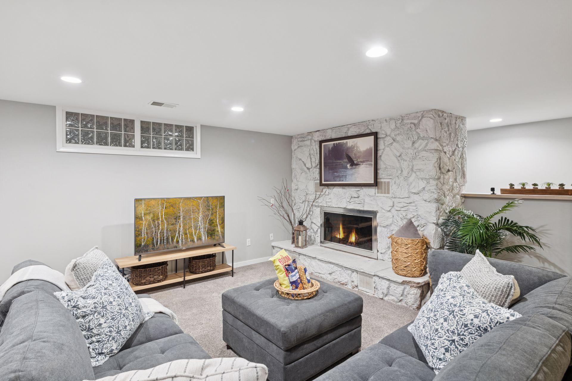 4360 Chimo East Deephaven, MN 55391 - Photo 22 of 33