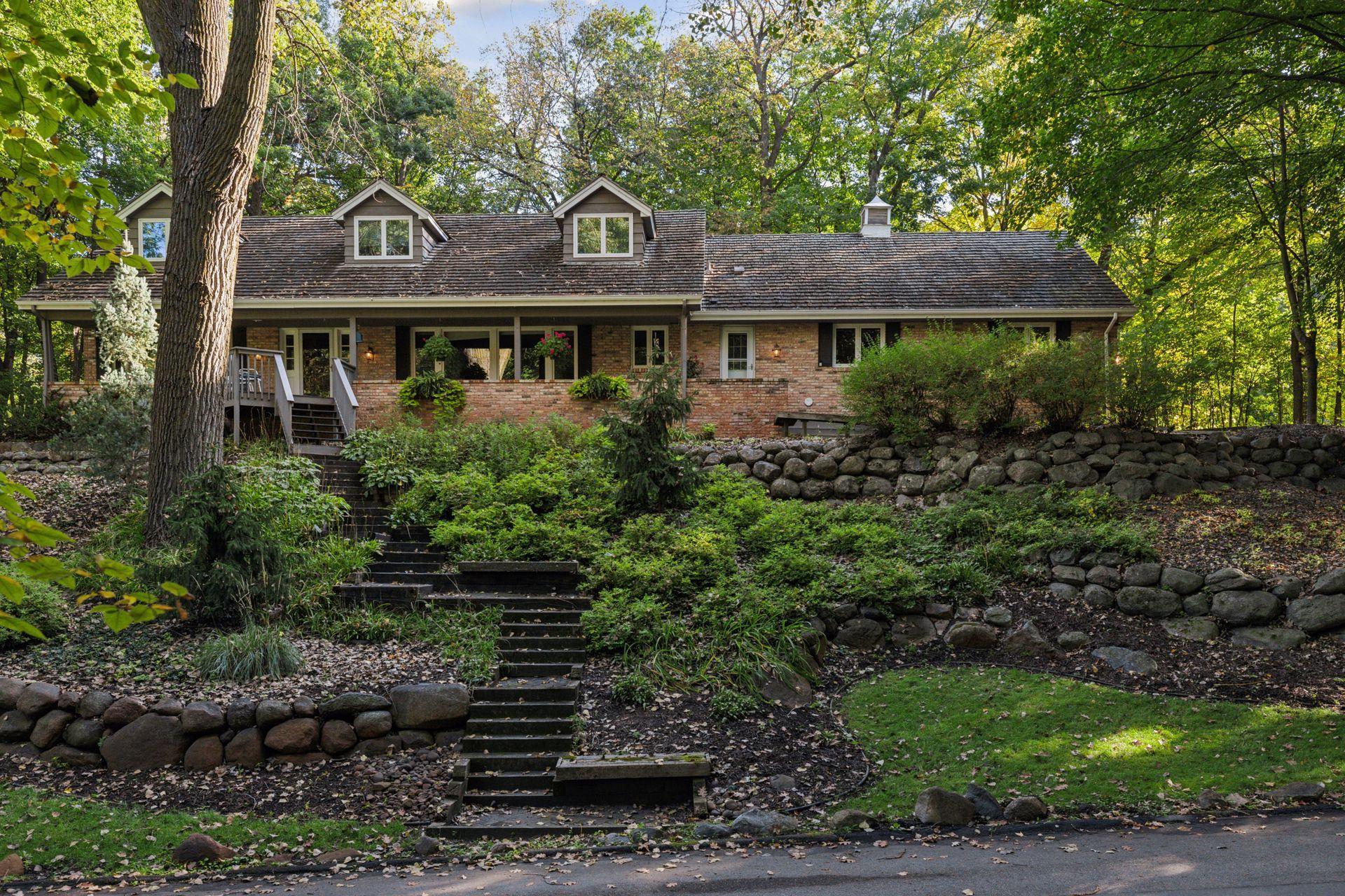 4360 Chimo East Deephaven, MN 55391 - Photo 26 of 33