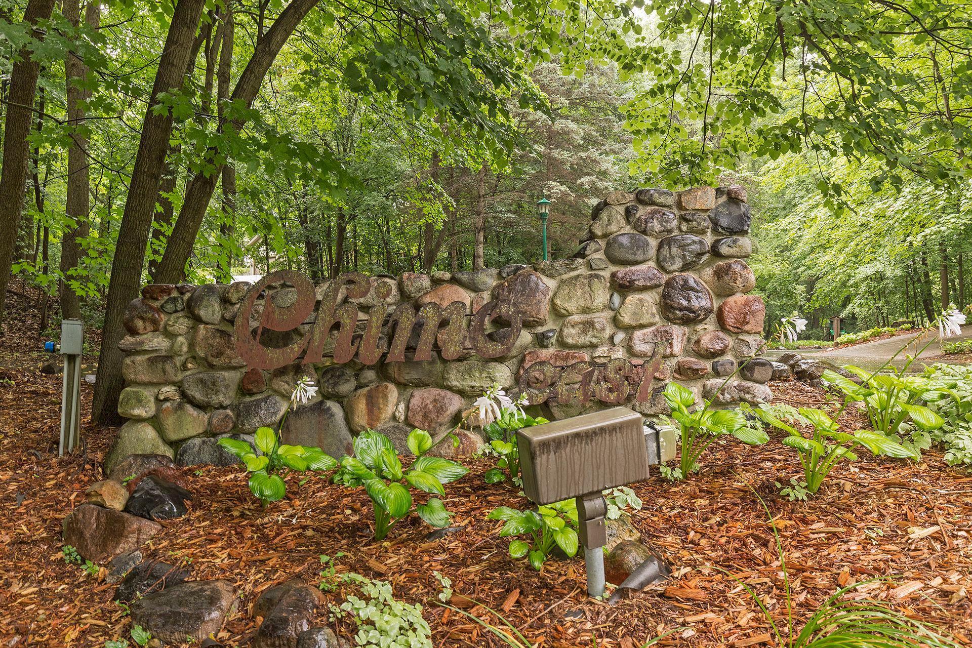 4360 Chimo East Deephaven, MN 55391 - Photo 29 of 33