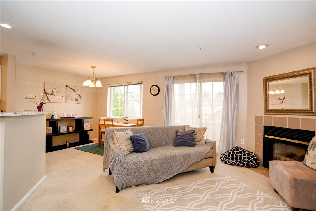 10824 Southeast 170th Street, Unit B207 Renton, WA 98055 - Photo 4 of 12 Gallery Image 4
