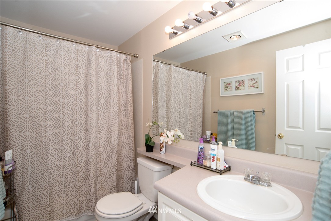 10824 Southeast 170th Street, Unit B207 Renton, WA 98055 - Photo 8 of 12 Gallery Image 8