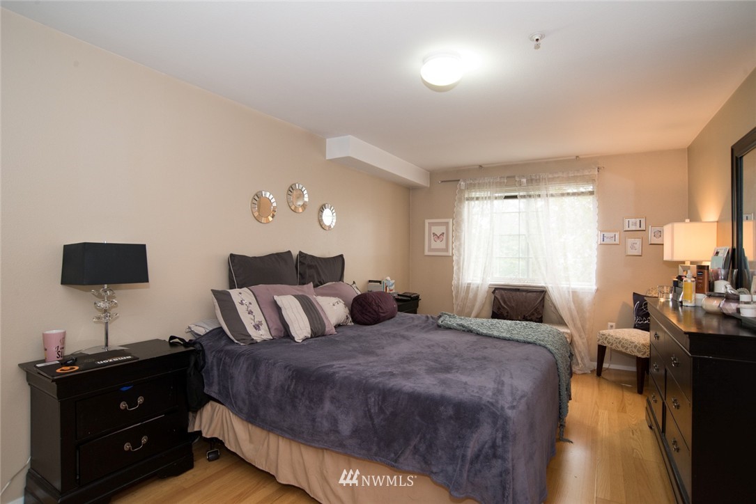 10824 Southeast 170th Street, Unit B207 Renton, WA 98055 - Photo 10 of 12 Gallery Image 10