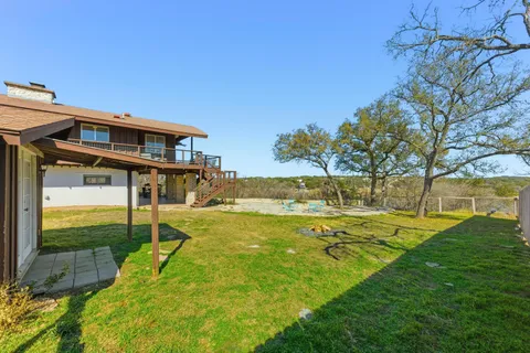 $695,000 | 729 Nomad Drive, Spicewood, TX 78669
