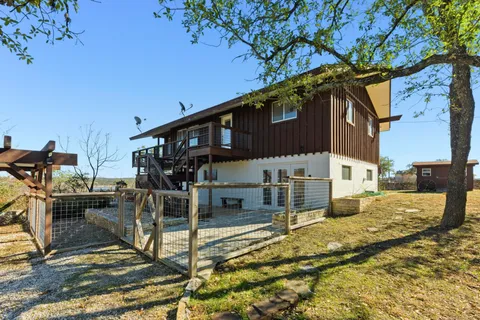 $695,000 | 729 Nomad Drive, Spicewood, TX 78669