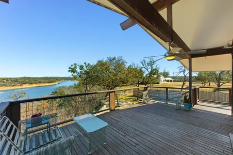 $695,000 | 729 Nomad Drive, Spicewood, TX 78669