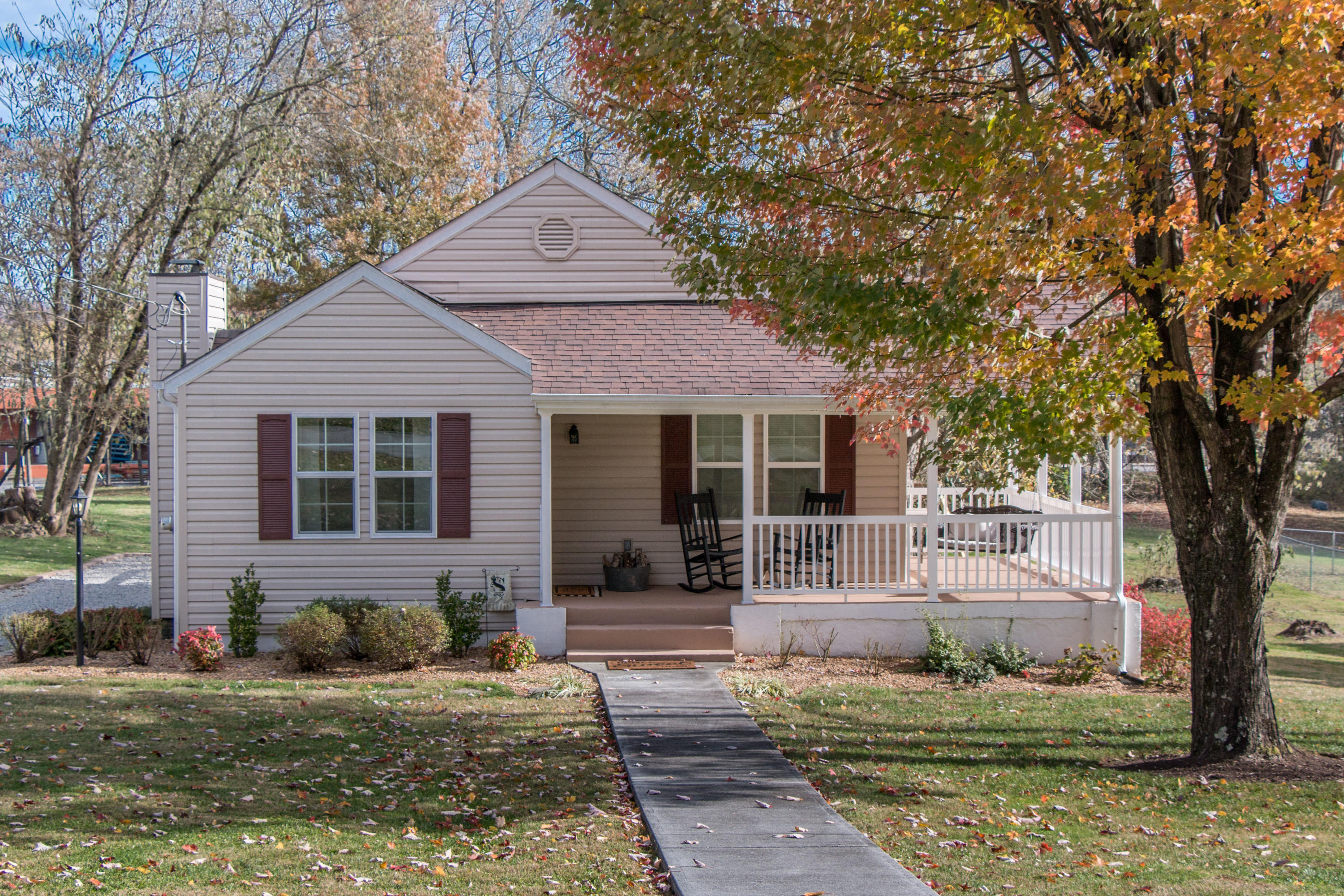117 Crossway Road Bristol, VA 24201 - Photo 5 of 36 Crossway-7