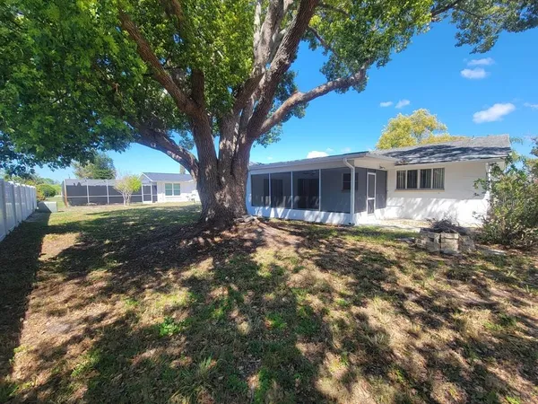$1,595 | 10329 Castalie Drive, Port Richey, FL 34668
