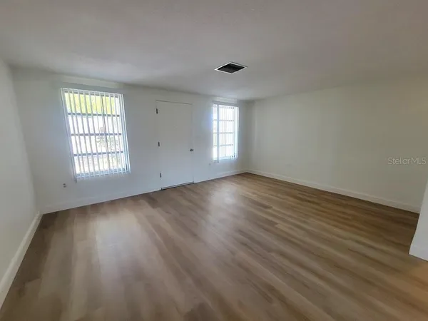 $1,595 | 10329 Castalie Drive, Port Richey, FL 34668