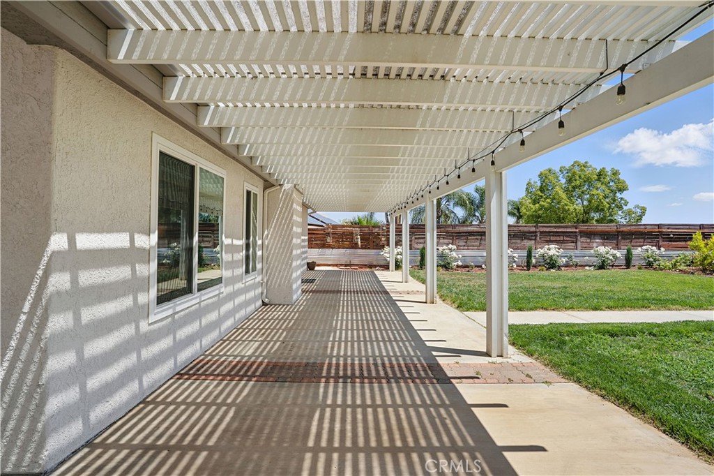28591 Corvus Way Menifee, CA 92586 - Photo 6 of 26