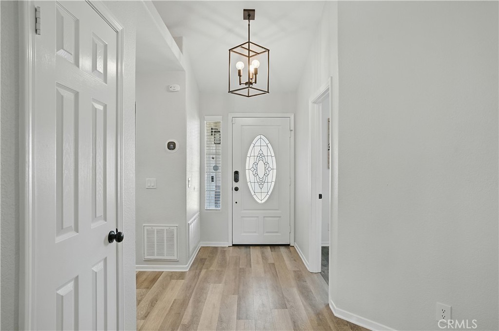 28591 Corvus Way Menifee, CA 92586 - Photo 10 of 26