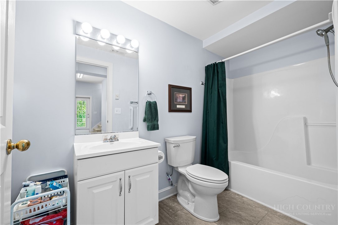 982 Brown's Chapel Road Boone, NC 28607 - Photo 31 of 42 Gallery Image 31